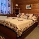 Skalnica Pokoje Goscinne - Sniadania, Obiady Mozliwe Do Zakupu W Sasiednim Obiekcie Homestay *