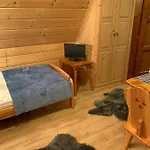 Skalnica Pokoje Goscinne - Sniadania, Obiady Mozliwe Do Zakupu W Sasiednim Obiekcie Homestay *